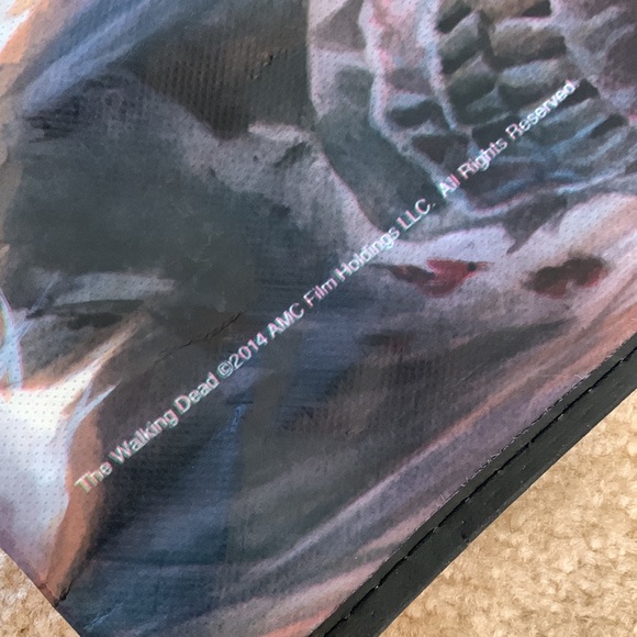 Oversized The Walking Dead Reusable Bag, 30” x 24” x 4” - Picture 7 of 16